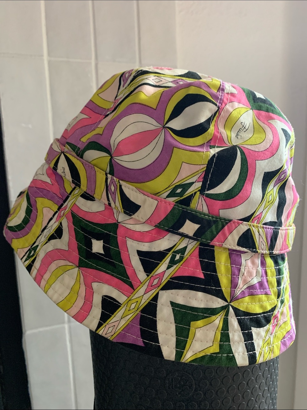 Vintage Emilio Pucci x Julio Bucket Hat